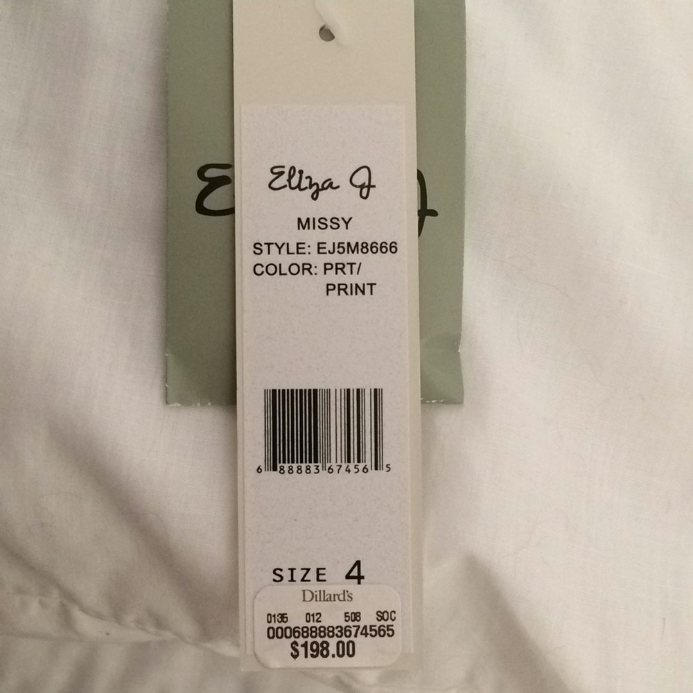 Adorable Eliza J Floral Dress NWT - Picture 8 of 8